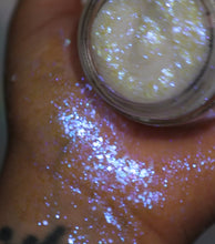 Load image into Gallery viewer, DANI GLITTER GELLY SINGLE