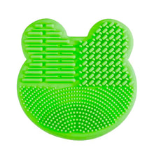 Load image into Gallery viewer, BELLA THE BEAR 3 in 1 BRUSH CLEANER