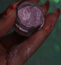 Load image into Gallery viewer, UTOPIA CHAMELEON PRISMATIC PIGMENT