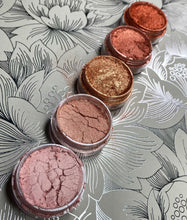 Load image into Gallery viewer, NUDE CRYSTALS PRISMATIC PIGMENT BUNDLE