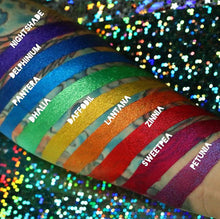 Load image into Gallery viewer, NIGHTSHADE CRYSTAL PRISMATIC PIGMENT