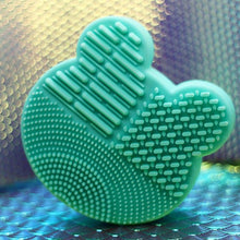 Load image into Gallery viewer, BELLA THE BEAR 3 in 1 BRUSH CLEANER