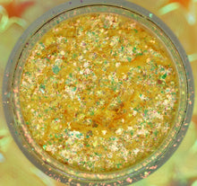 Load image into Gallery viewer, GLISMODA DRAGON SCALE CHAMELEON FLAKES