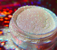 Load image into Gallery viewer, JASPER DIAMOND PRISMATIC PIGMENT