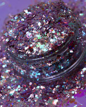 Load image into Gallery viewer, SUGARPLUM COSMIC GLITTER