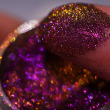 Load image into Gallery viewer, MAGENTA CHAMELEON PRISMATIC PIGMENT