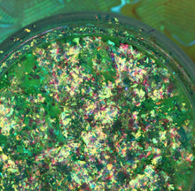 Load image into Gallery viewer, KATHLEEN DRAGON SCALE CHAMELEON FLAKES