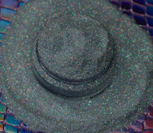 Load image into Gallery viewer, LILAC COSMIC GLITTER