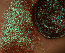 Load image into Gallery viewer, ORISSA DIAMOND PRISMATIC PIGMENT