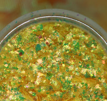 Load image into Gallery viewer, GLISMODA DRAGON SCALE CHAMELEON FLAKES