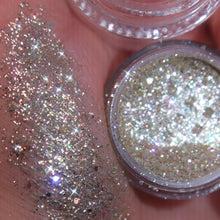 Load image into Gallery viewer, JUICY’S WORLD COSMIC LOOSE GLITTER
