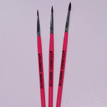 Load image into Gallery viewer, LINER TRIO BRUSH SET

