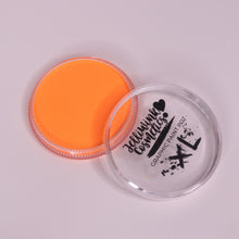 Load image into Gallery viewer, TRICKSTER GRAPHIC PAINT POT XL
