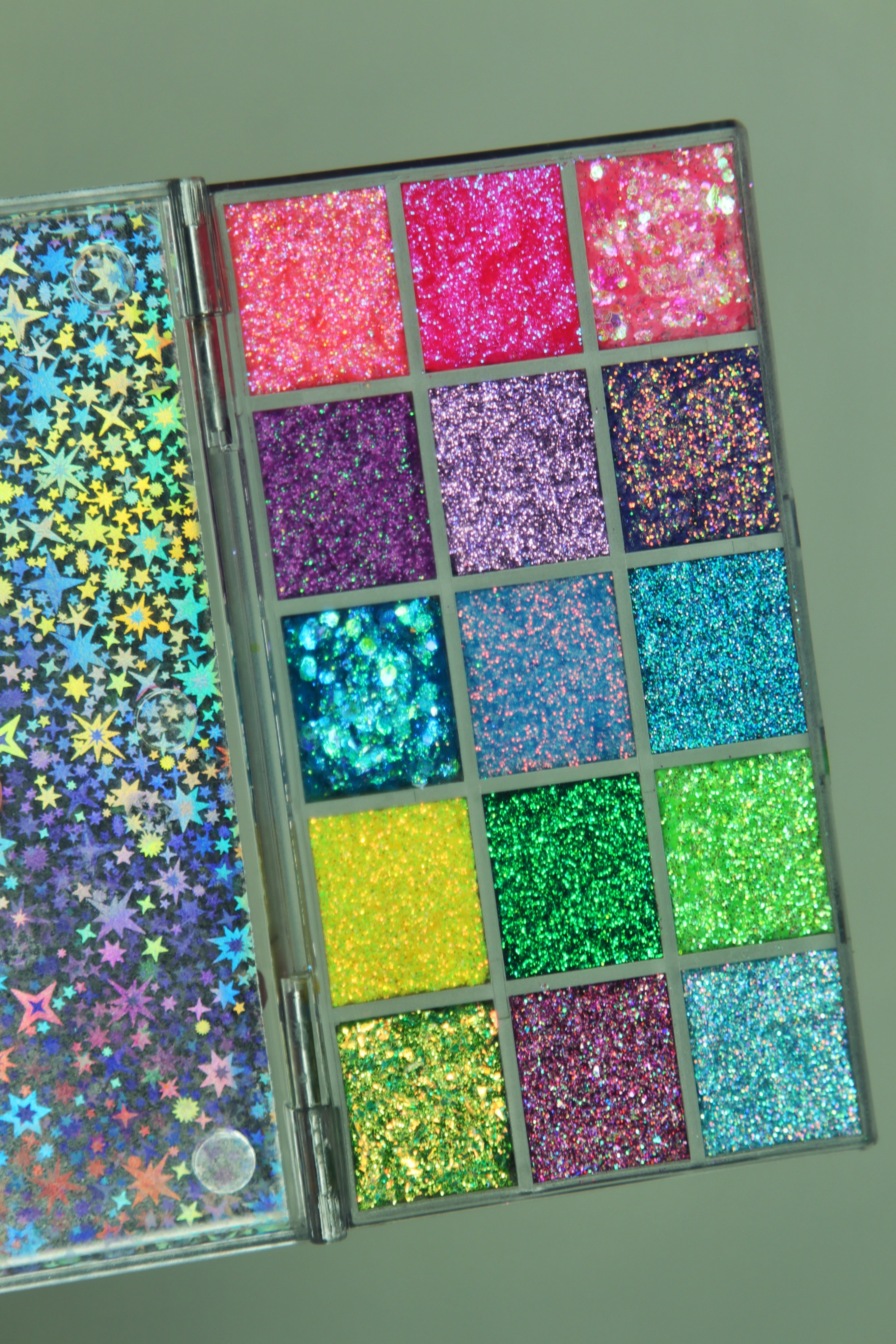 ENCANTO GLITTER GEL PALETTE -PRE-ORDER – JelliWink Cosmetics LLC