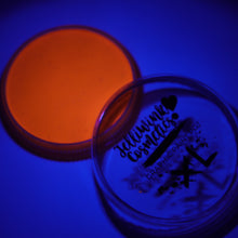 Load image into Gallery viewer, TRICKSTER GRAPHIC PAINT POT XL
