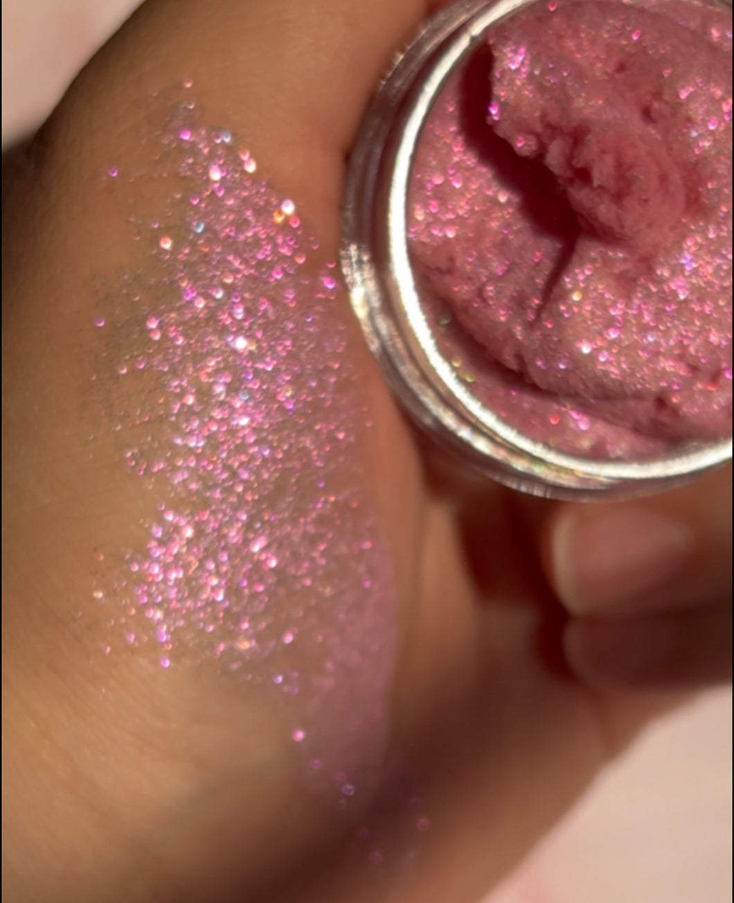 KIRBY GLITTER GELLY SINGLE