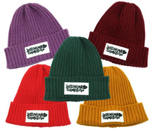 Load image into Gallery viewer, KNITTED JELLI BEANIE

