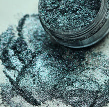 Load image into Gallery viewer, CHEMICAL DIAMOND PRISMATIC PIGMENT
