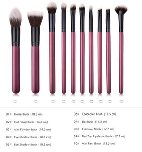 SYRAH BRUSH SET WITH WRISTLET POUCH