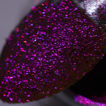 Load image into Gallery viewer, MAGENTA CHAMELEON PRISMATIC PIGMENT
