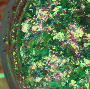 KATHLEEN DRAGON SCALE CHAMELEON FLAKES