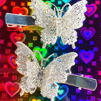 90’s VINTAGE  SILVER GLITTER BUTTERFLY CLIP SET