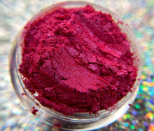 Load image into Gallery viewer, PETUNIA CRYSTAL PRISMATIC PIGMENT
