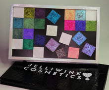 Load image into Gallery viewer, XL MAGNETIC EMPTY EYESHADOW PALETTE -WHITE HOLOGRAPHIC
