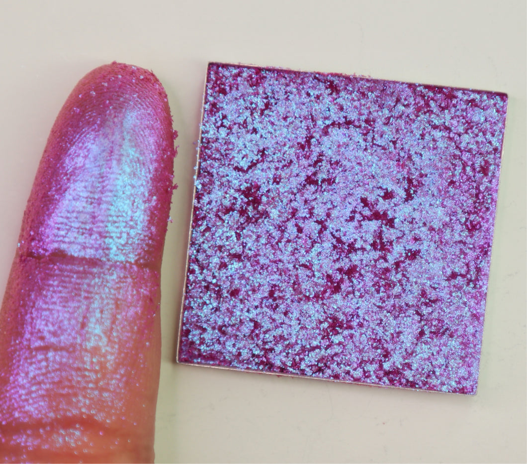 LESATH PRESSED PIGMENT SINGLE