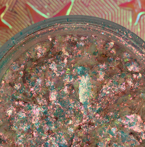 NITHE DRAGON SCALE CHAMELEON FLAKES
