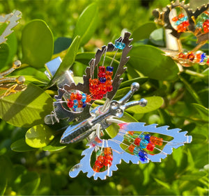 BEADED VINTAGE SILVER FLUTTERING BUTTERFLY HAIR CLIP